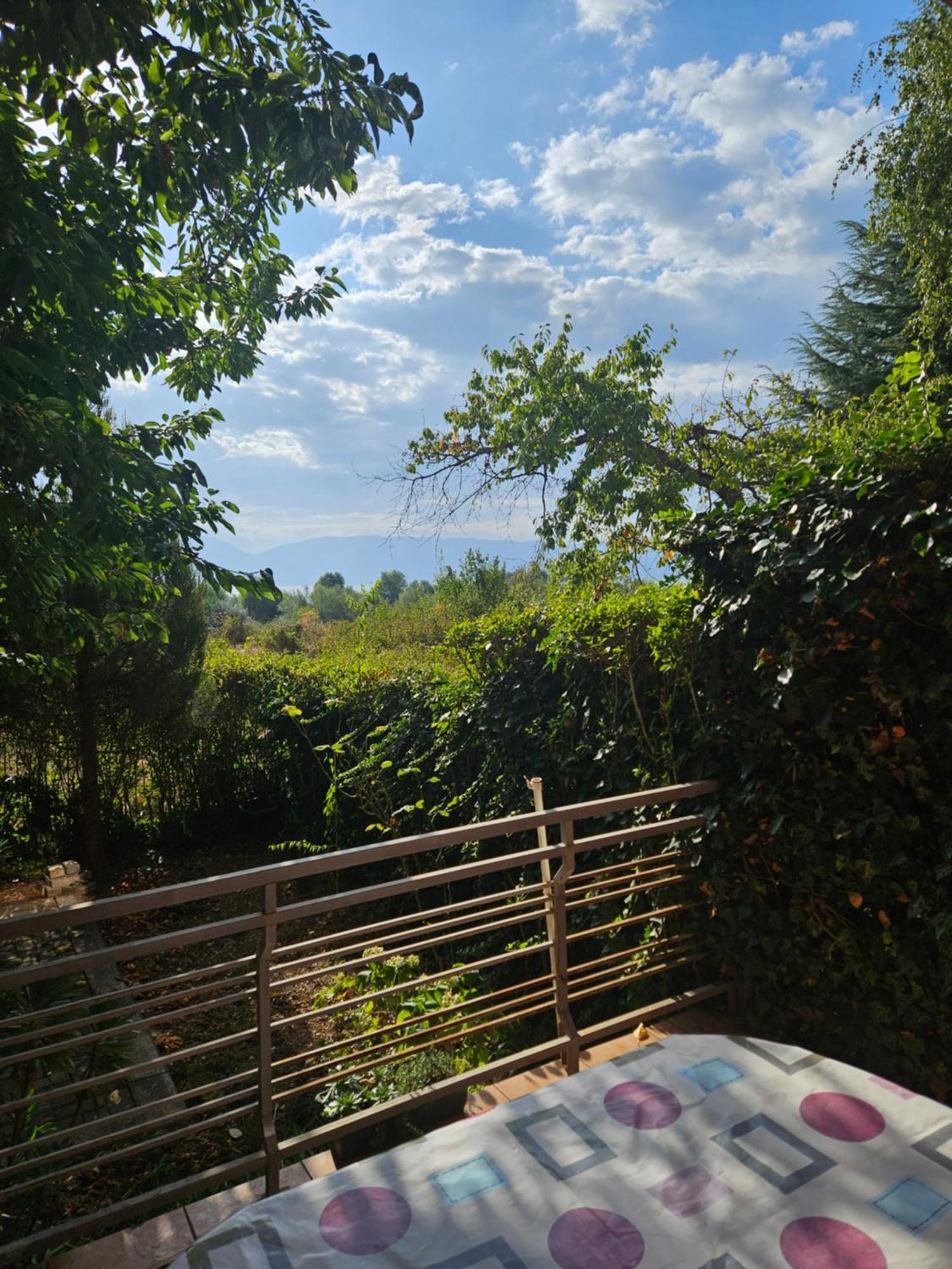 Villa Altiparmak Resen Exteriör bild