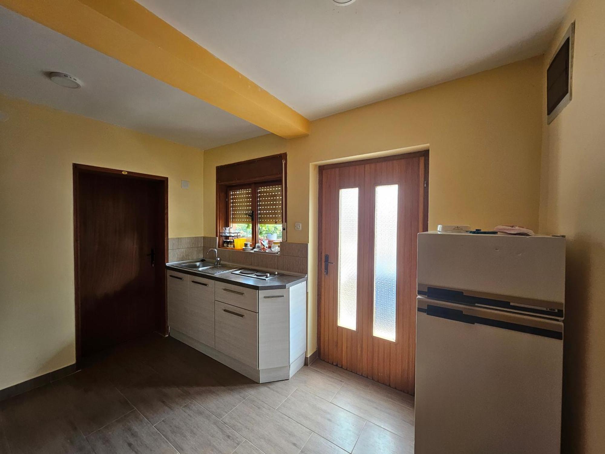 Villa Altiparmak Resen Exteriör bild